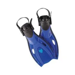 Tahwalhi Junior Dive Set 10 Tahwalhi Junior Dive Set -Kayaks Sales BCF 57871401 02 blue hi res