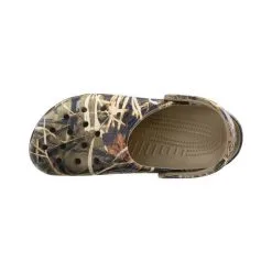Crocs Men's Classic Realtree Clog -Kayaks Sales BCF 59056801 06 khaki hi res