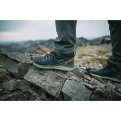 Columbia Men's Trailstorm WP Mid Hiker -Kayaks Sales BCF 64740301 09 hi res