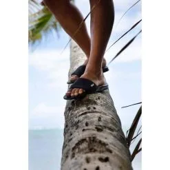 REEF Men’s Reef One Slides -Kayaks Sales BCF 64798601 10 hi res