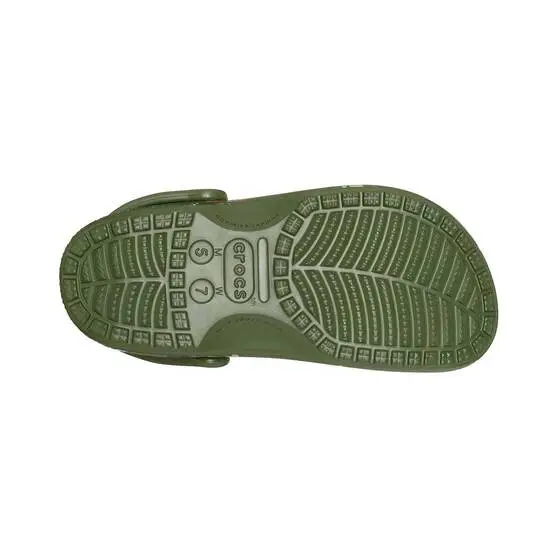 Crocs Men's Seasonal Print Baya Clogs 3 Crocs Men's Seasonal Print Baya Clogs - Image 3